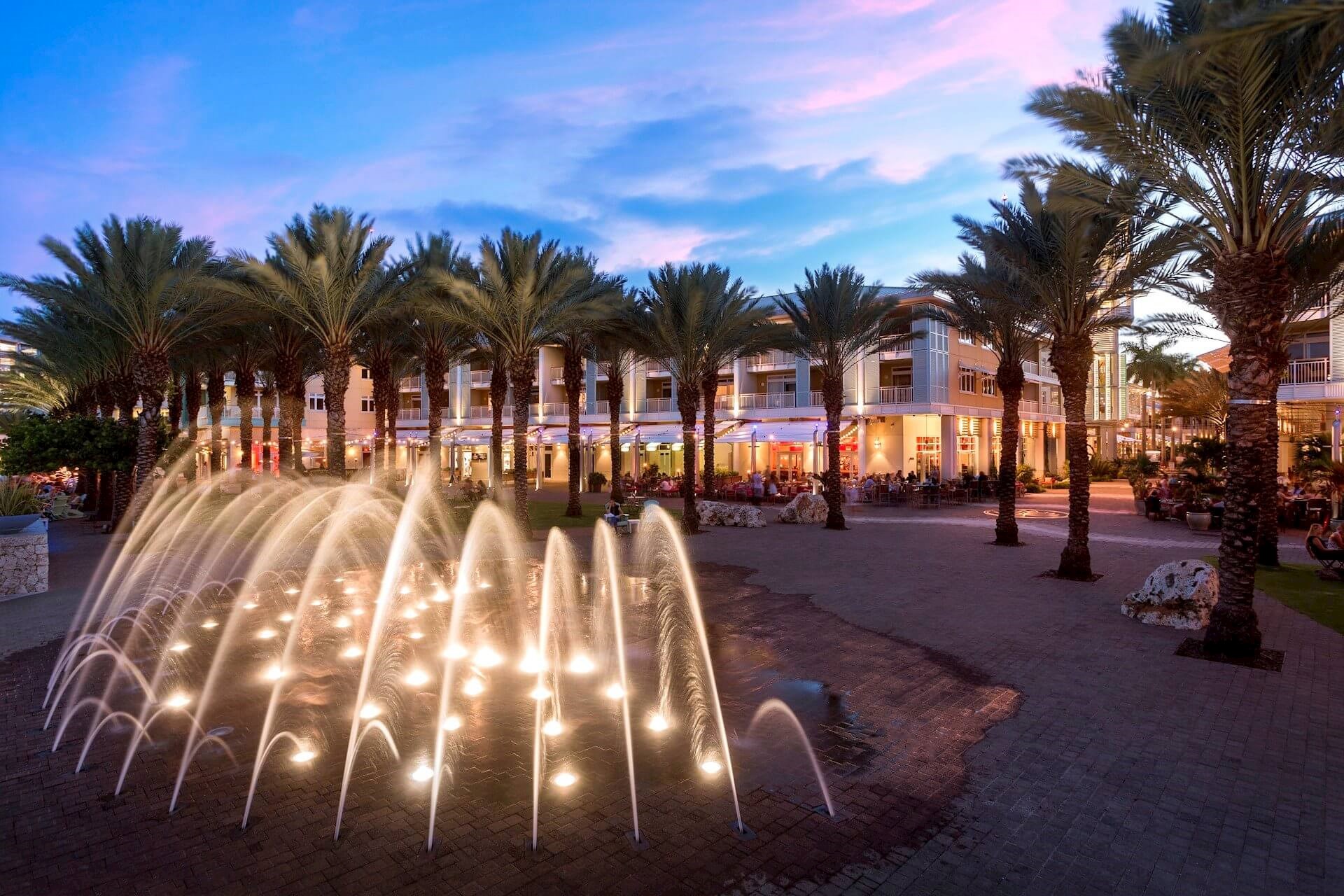 Discover Camana Bay 