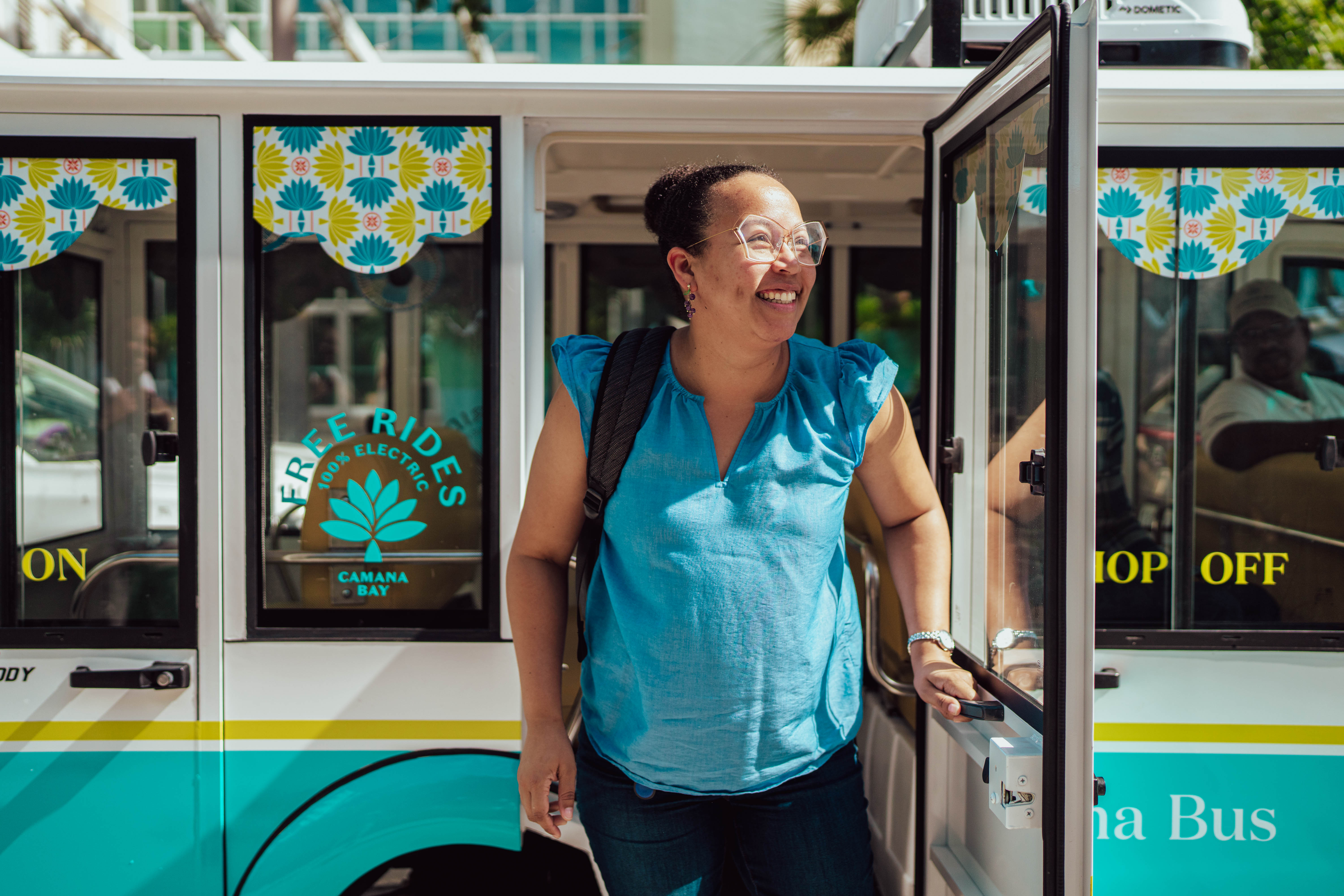 Camana Bus turns wheels on sustainable transport