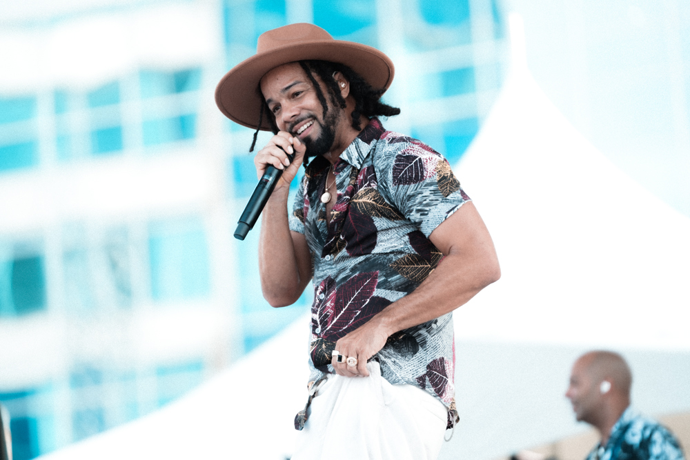 Capella returns to belt out the hits | Camana Bay